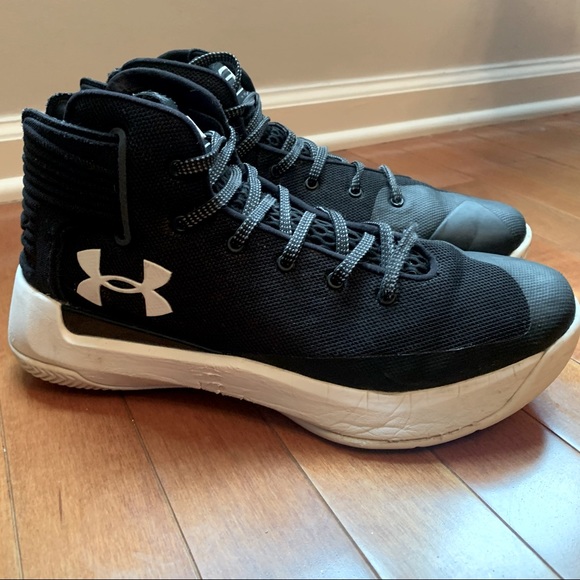 Under Armour Other - Under Armour Steph Curry 3Zero Sneakers Sz 8.5